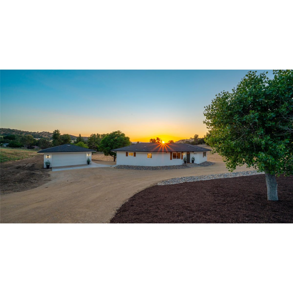 1815 Thistle Rd, Paso Robles, CA 93446